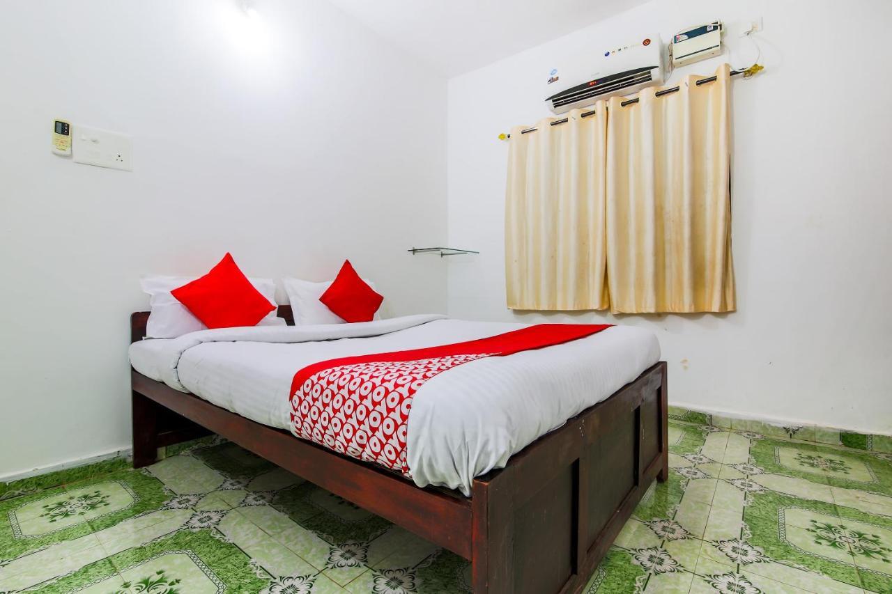 Hotel Oyo 24464 Anil 3*